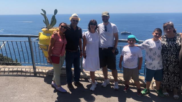 จาก นาโปลี: ทริปวันเดียวไป ซอร์เรนโต้ โพสิตาโน่ อมาลฟี และ ราเวลโล