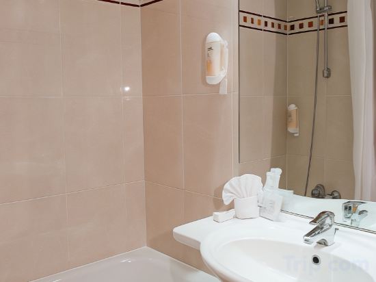 Hotel Champerret Elysees Room Type - Superior Double Room