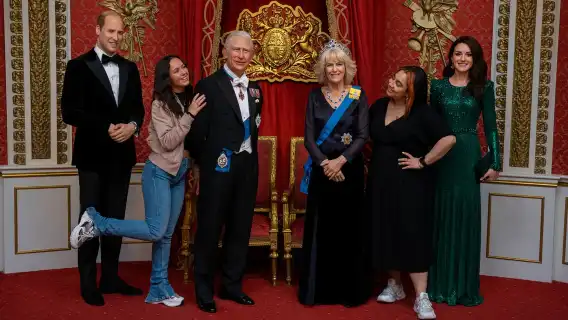 The London Pass ลอนดอนพาส [บริการทางการ/รวมหอคอยลอนดอน ทาวเวอร์บริดจ์ เวสต์มินสเตอร์แอบบีย์ และสถานที่ท่องเที่ยวยอดนิยมกว่า 95 แห่ง]