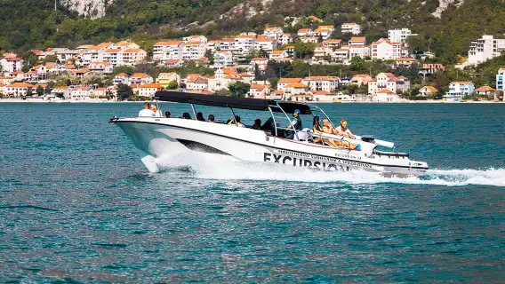 Kotor Bay Discovery and Sightseeing on Speedboat