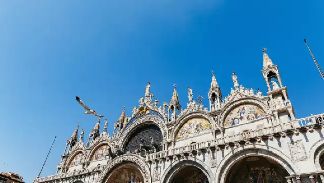 Venice: St. Mark's Basilica & Doge's Palace Tour with Ticket