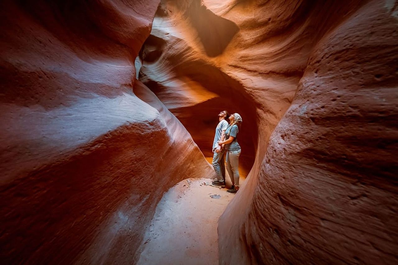 Orderville: ขี่ UTV ที่ East Zion และเดินป่า Red Rock Slot Canyon