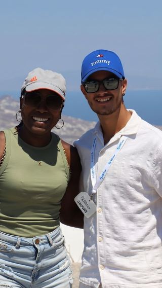 Santorini: Top Sights Day Trip, Wine Tasting, & Oia Sunset