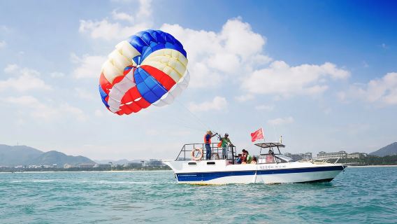 4-Day Sanya Private Tour: Nanshan Temple, Sanya Romance Park