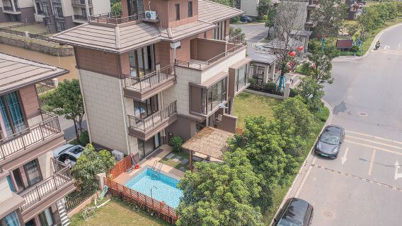 佛山鷺湖探索王國·過夜露營【獨棟4房別墅 獨立KTV房+電烤爐+麻將+私家泡池】