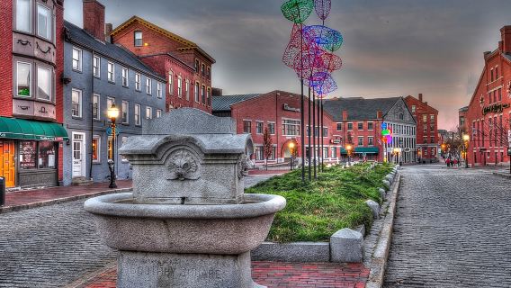 Tur Jalan-Jalan Melintasi Waktu di Portland