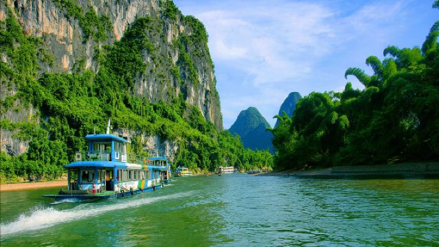 【私家團丨包車】陽朔遇龍河竹筏漂流+灕江風景名勝區興坪遊船+古鎮畫廊