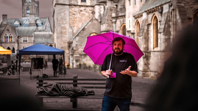 Tour a Piedi nel Buio di Dublino: Tortura, Omicidio e Mistero