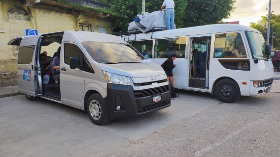 Ciudad de Belice:, Traslado desde taxis acuáticos a Tikal Guatemala