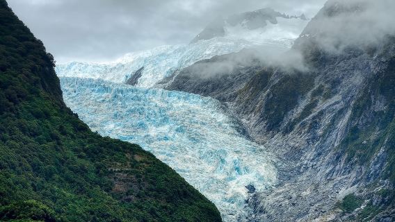 Wanaka to Franz Josef Small Group 1 Way Tour with Lunch
