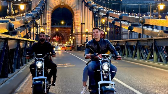 Budapest: Visita guiada por la ciudad en Monster Bike Roller