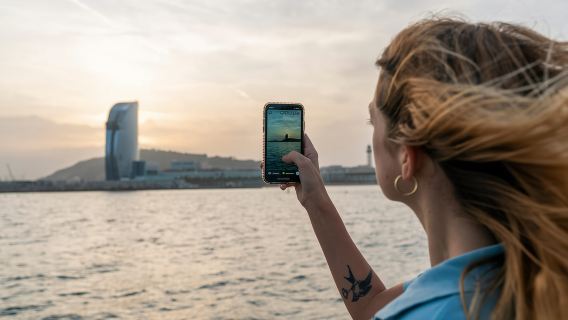 Barcelona: Perjalanan Perahu dan Penerbangan Helikopter Panorama