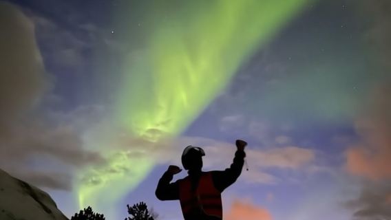 Ab Tromsø: Schneemobiltour durch die arktische Wildnis am Abend