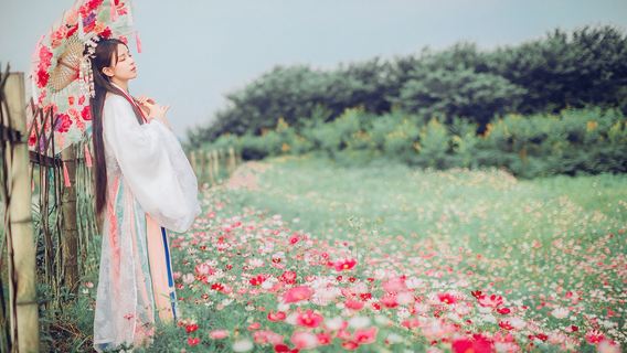 白城旅行写真【ドライバーとガイド + 旅行写真 + 結婚式の写真、航空写真、マイクロフィルム + メイクアップと衣料品&アクセサリー+ 旅程のカスタマイズ + 人数無制限】