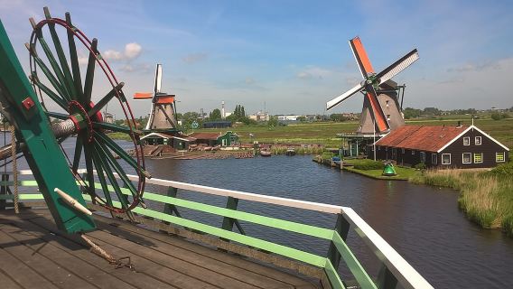 Zaanse Schans 3-Hour Private Tour from central Amsterdam, Airport or Port
