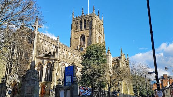 Pengalaman Misi Maid Marian dan Robin Hood di Nottingham