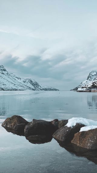 Arctic Cathedral + Fjellheisen + Tromso Fjords + Fjord Town Private Charter 1-Day Tour