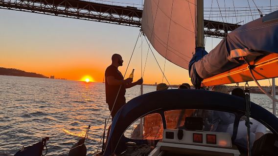 Sunset cruise on the Tagus in Lisbon