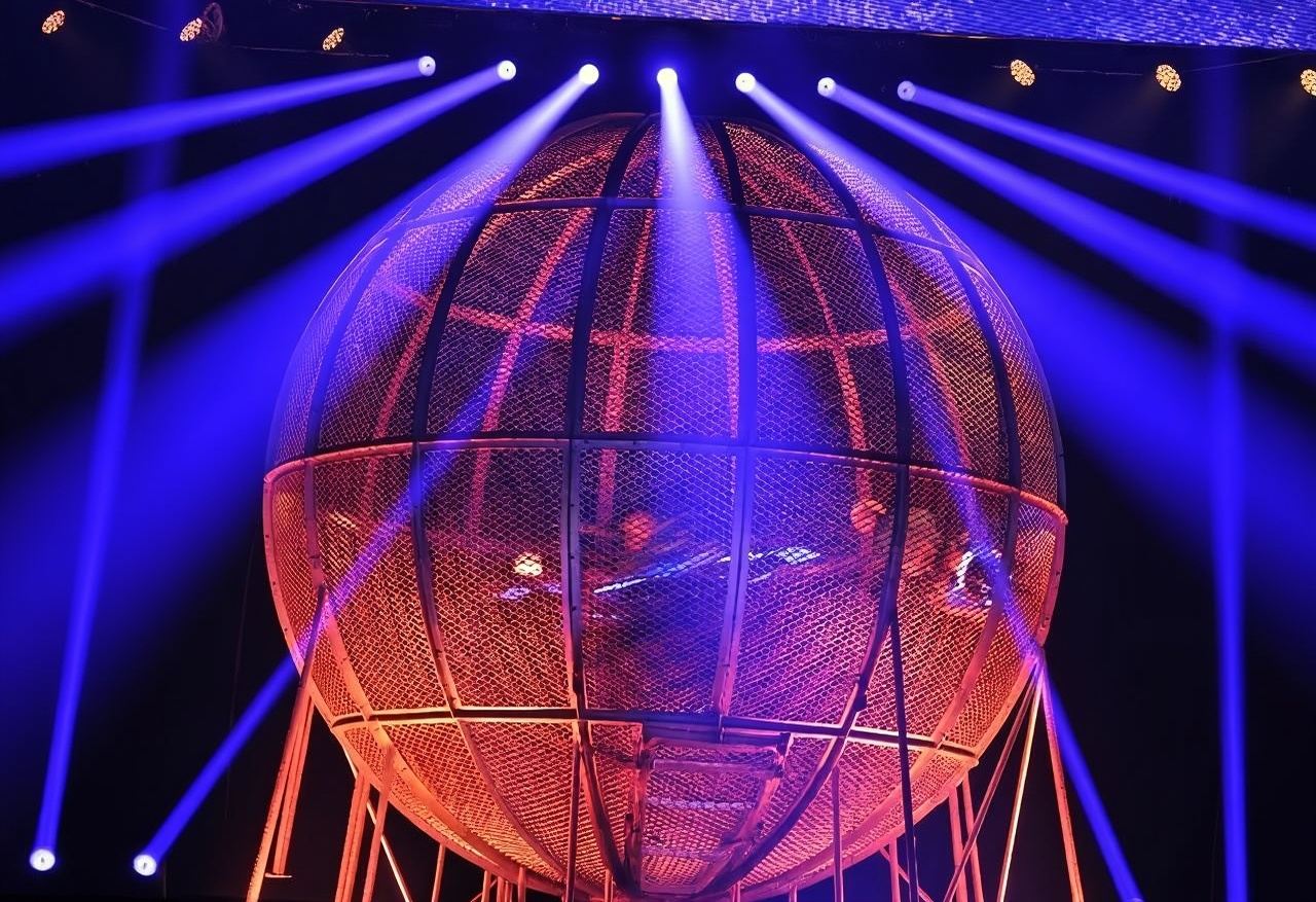 Biglietti ufficiali per lo spettacolo di acrobazie al Teatro Rosso di Pechino! (Saldi di fine stagione)!