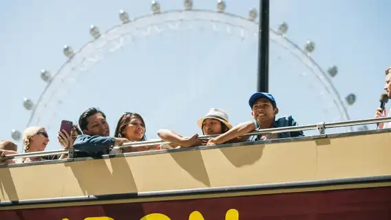 London Big Bus Hop-on Hop-off Sightseeing Bus [Includes Thames River Cruise/Audio Guide/Optional Evening Panoramic Tour or Guided Walking Tour/London Landmarks]