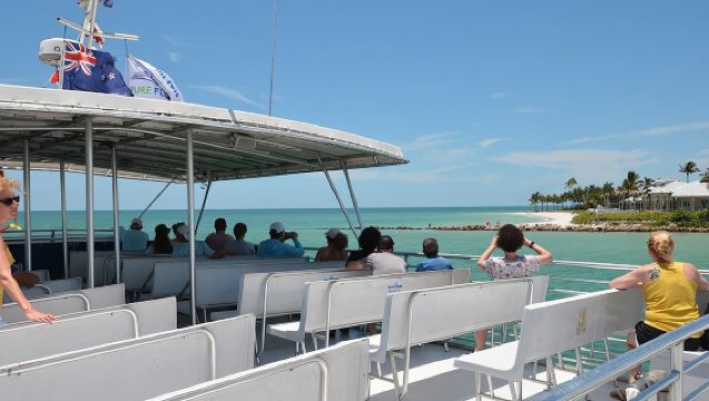 ネープルズ観光ボートツアー