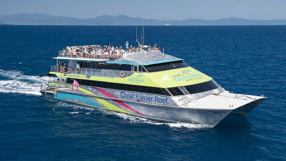 Cairns Great Cat Green Island Great Barrier Reef 1-day tour - Short cruise · 5 hours of fun on Green Island