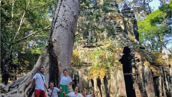 Angkor Wat Explorer – Small Group Highlights Tour
