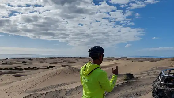 e-Scooter City Tour + Camel Ride inside Maspalomas Dunes