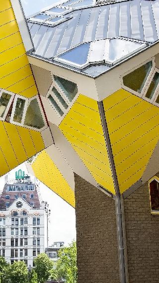Rotterdam Kijk-Kubus Museum-house + Kinderdijk Windmills + Scheveningen strand