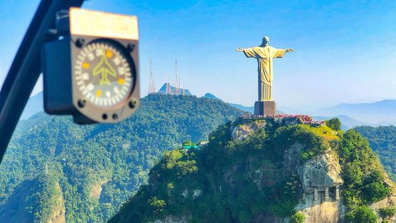 30-Min Private Helicopter Tour in Rio de Janeiro - Christ the Redeemer & Sugarloaf Mountain