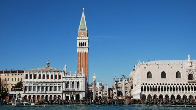 Discover Venice by Boat and on Foot - Full-Day Tour