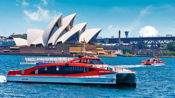 Sydney Harbour Explorer - Hop-On Hop-Off Tour