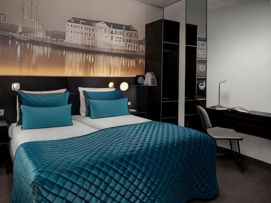 Singel Hotel Amsterdam Room Type - Twin Room