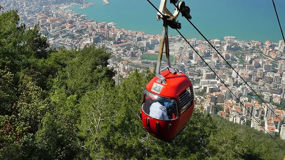 Small Group Tour to Jeita Grotto, Harisa & Byblos with Hotel pickup