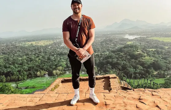 科倫坡出發錫吉里耶、波隆納魯沃及丹布勒「三部曲」日遊