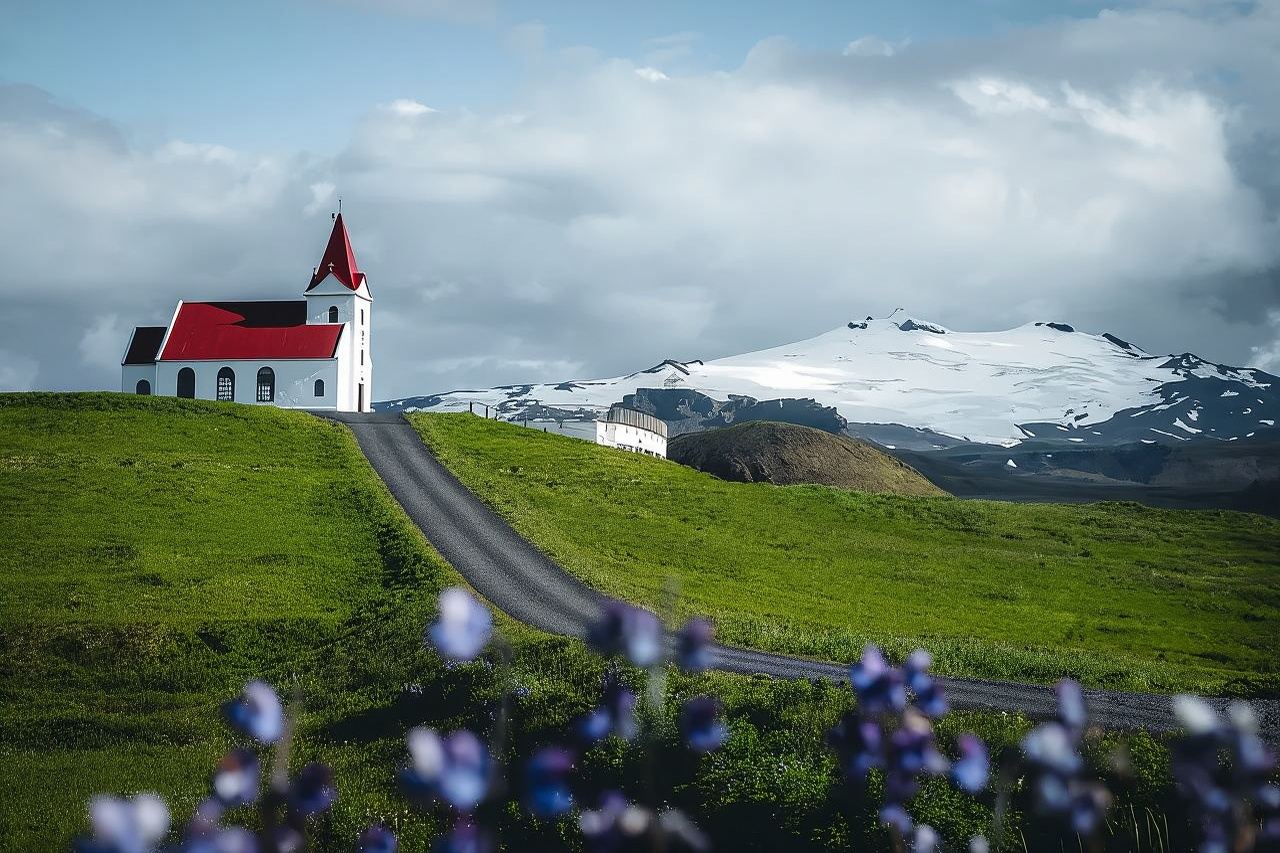Tour di un giorno sulla penisola di Snæfellsnes con partenza giornaliera, disponibile in cinese o inglese, inclusi test della vista, la casa rossa e la città di The Secret Life of Walter Mitty