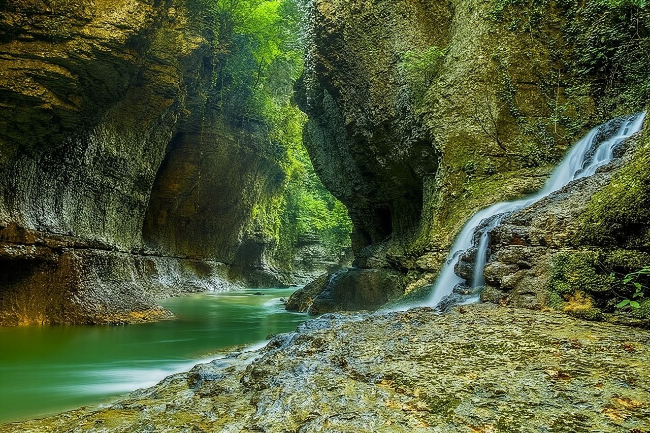 Private Canyon &Cave Tour from Batumi(Martvili,Okatse,Prometheus)