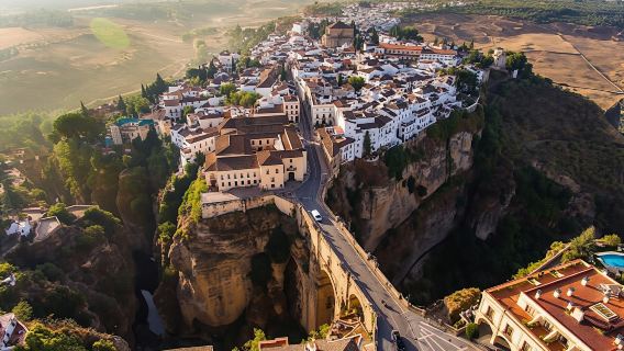 Day trip to Ronda and Setenil de las Bodegas from Malaga