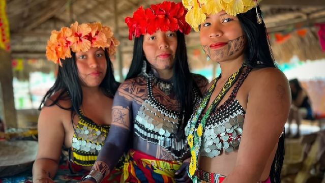 Cascate del Villaggio Embera e Lago di Alajuela con Pranzo Incluso