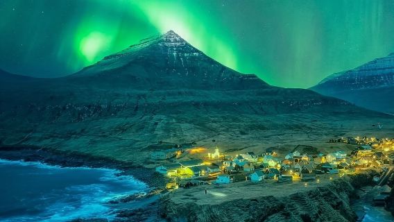 冰島雷克雅未克來回市區網紅景點+藍湖-可追極光包車-精選
