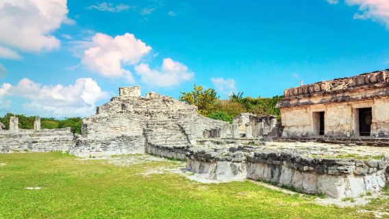 墨西哥坎昆 中文-西班牙語翻譯     翻譯陪同 地陪旅遊 展會翻譯 商務考察 地接 接機（可私人定制）