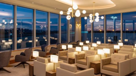 Edinburgh Airport Plaza Premium Lounge VIP Service [3hr & 6hr Lounge Access]