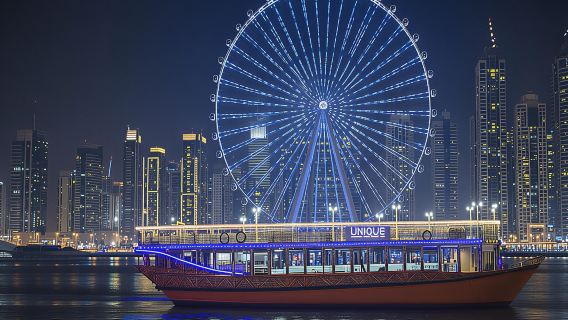 ดูไบ มารีน่า: ล่องเรือสำราญสุดหรู พร้อมบุฟเฟ่ต์อาหารค่ำ และการแสดงสด