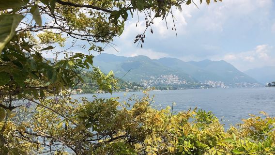 Lake Como: Self Guided eBike Tour