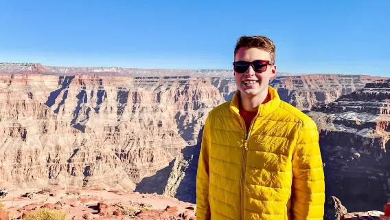 Grand Canyon West Rim and Hoover Dam day tour (English-speaking) with optional lunch and Glass Bridge