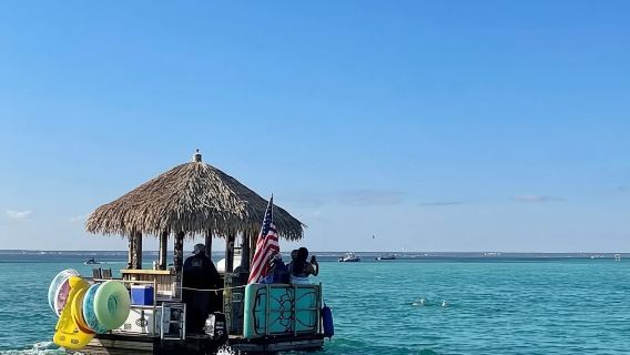 Original CRUISIN TIKIS 3-Stunden-Kreuzfahrt, Schnorcheln, Schwimmen/Schwimmen an einer Sandbank