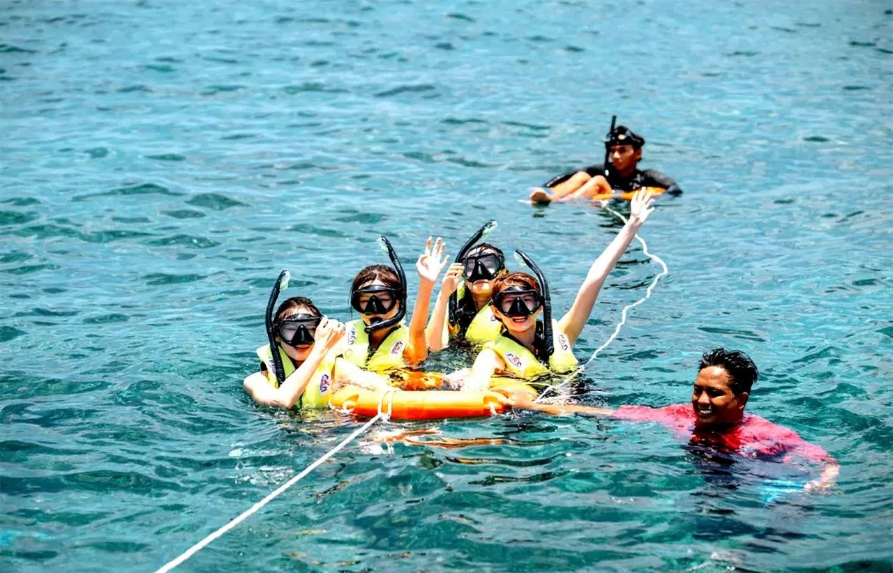 Excursión de un día de esnórquel en Mantanani Islands con almuerzo (viaje organizado)