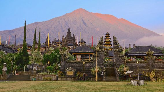 Besakih Temple And Lempuyang Gate of Heaven Day Tour