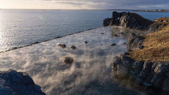 Iceland Sky Spa, Golden Circle und Tomatenfarm – Tagesausflug|Inklusive Thermalbad-Ticket+ Transfer