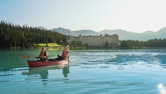 Emerald Lake,Lake Louise JohnstonCanyon&Banff Tour